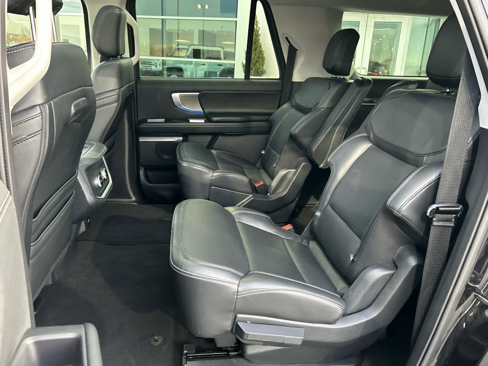 Certified 2025 Ford Expedition Max Platinum AWD/4WD image 26