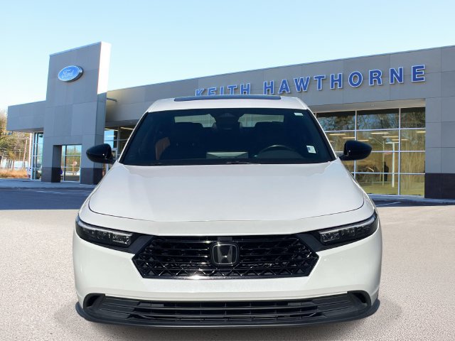 Used 2024 Honda Accord Sport image 2