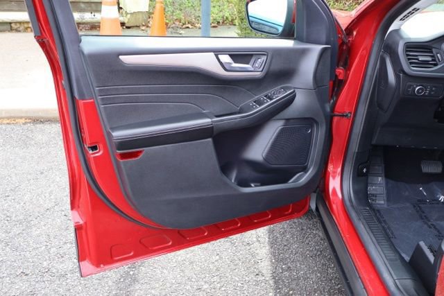 Certified 2022 Ford Escape SEL image 12