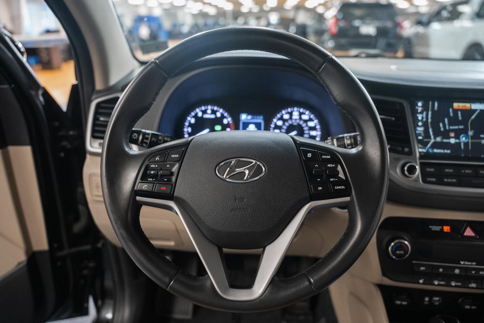 Used 2017 Hyundai Tucson SE Plus AWD/4WD image 33