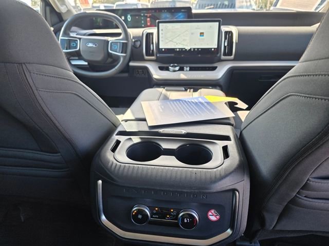 Certified 2025 Ford Expedition Max Active image 16