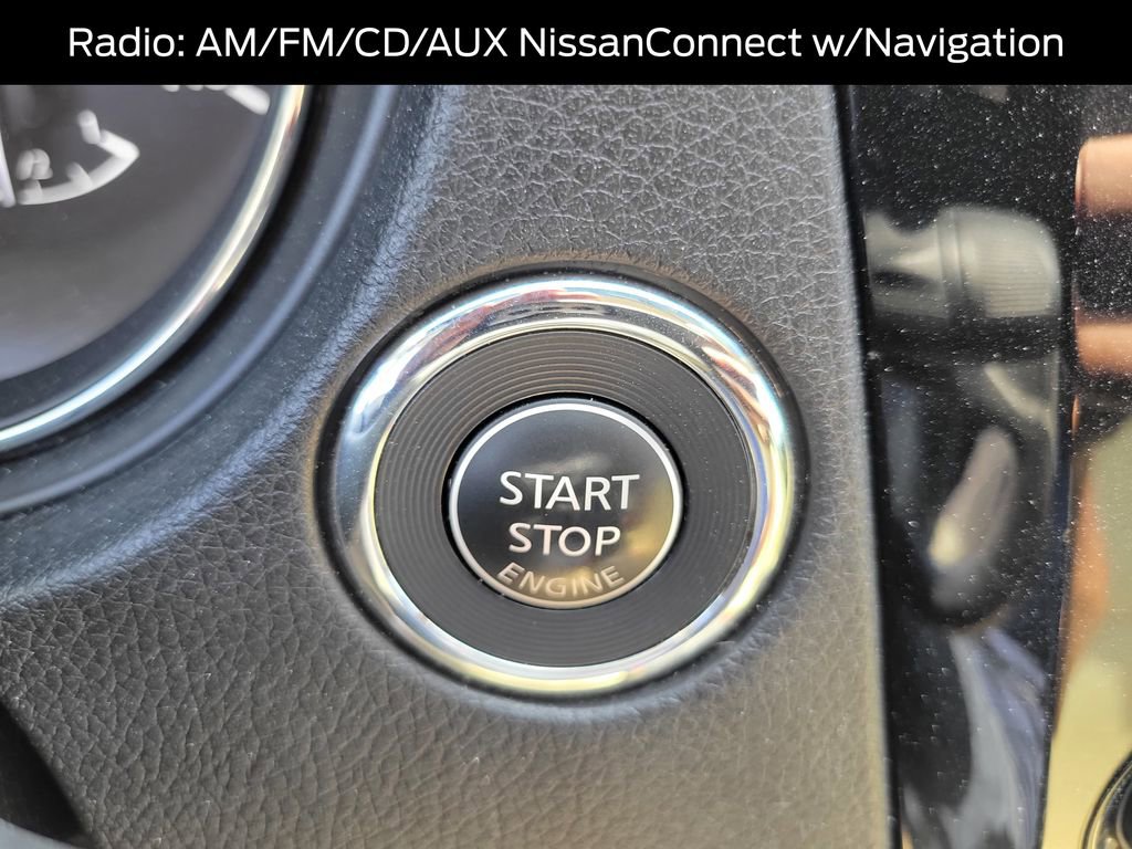 Used 2018 Nissan Rogue SV w/ Premium Package FWD image 28