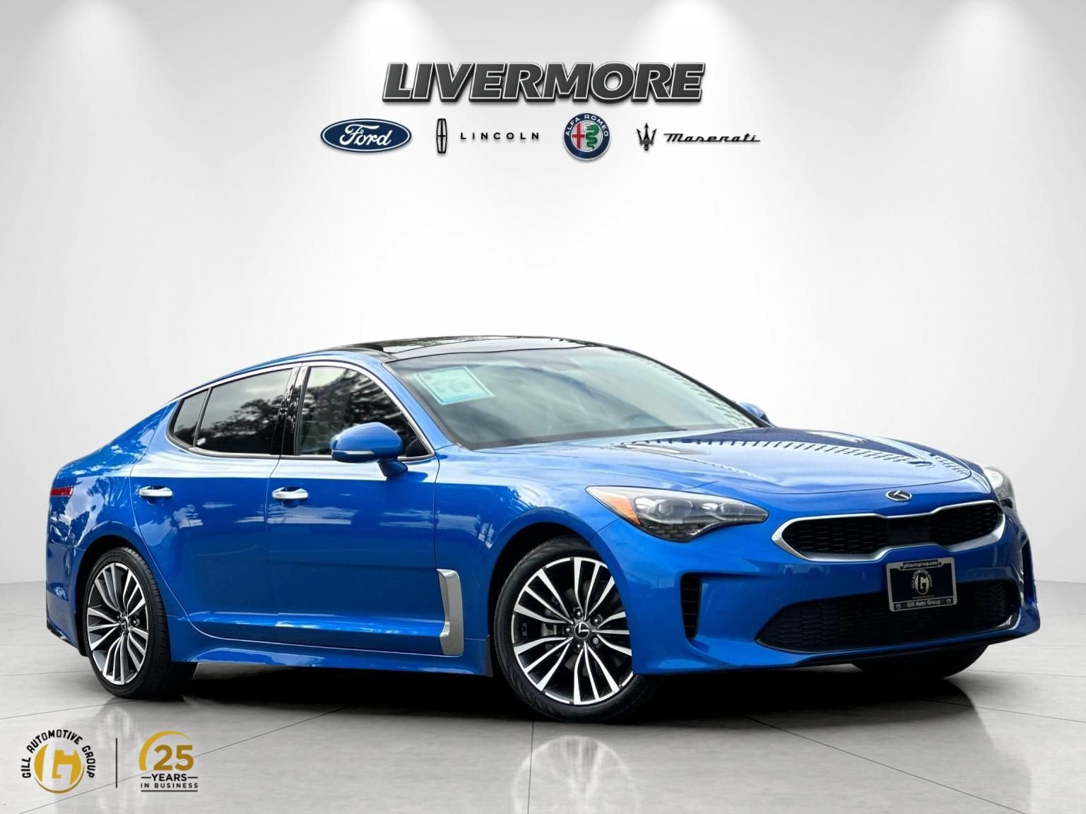 Used 2018 Kia Stinger Premium RWD image 1
