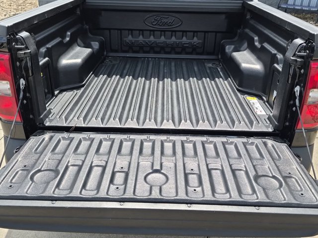 Certified 2024 Ford Maverick XLT w/ XLT Luxury Package FWD image 32