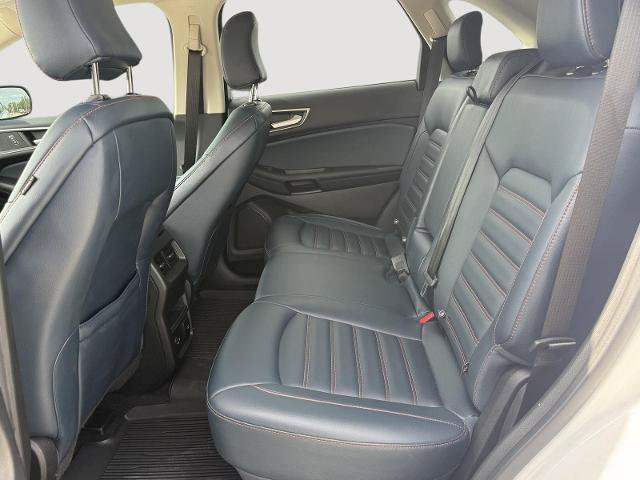 Certified 2022 Ford Edge SEL w/ Sport Appearance Package AWD/4WD image 25