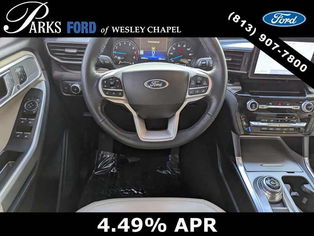 Certified 2022 Ford Explorer Limited w/ Equipment Group 301A image 12