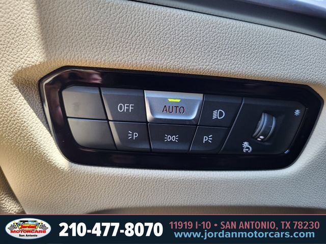 Used 2026 BMW 330i xDrive Sedan AWD/4WD image 23