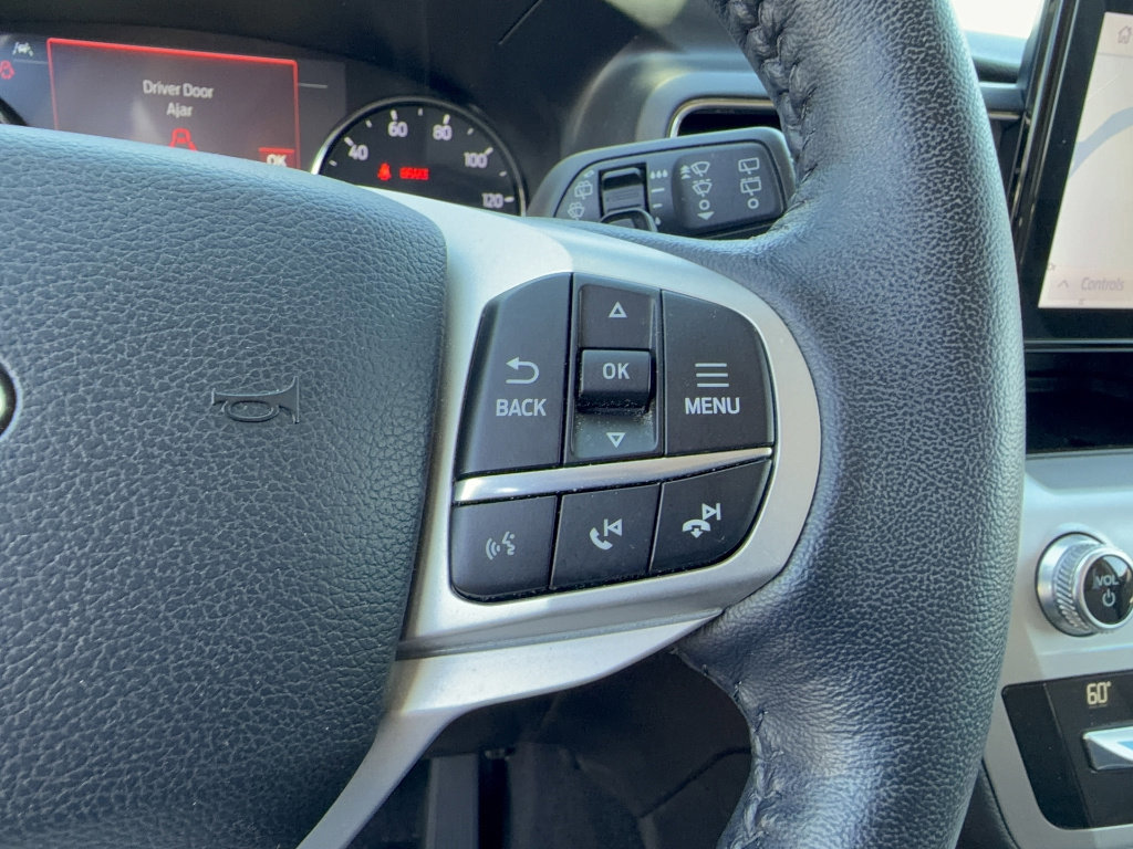 Certified 2020 Ford Explorer XLT w/ Equipment Group 202A image 26
