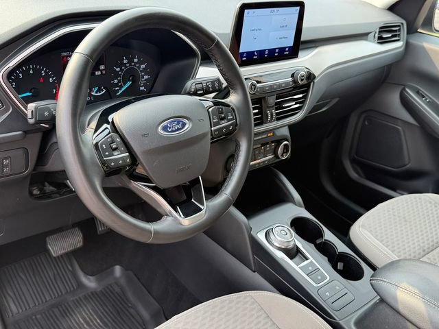 Certified 2022 Ford Escape SE w/ SE Sport Appearance Package AWD/4WD image 18