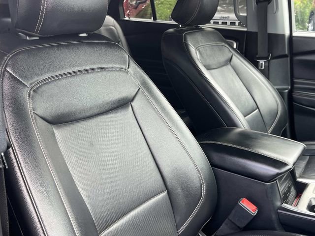 Certified 2021 Ford Explorer Limited RWD image 31