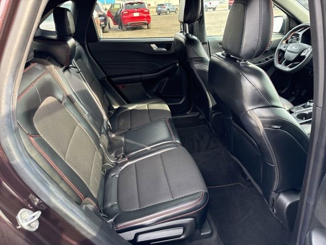Certified 2023 Ford Escape ST-Line w/ Tech Pack #1 image 33