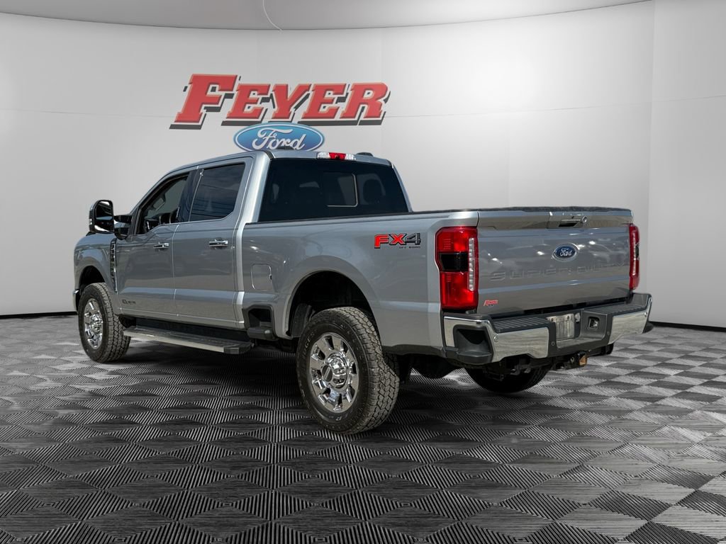 Certified 2023 Ford F350 Lariat w/ Chrome Package image 3
