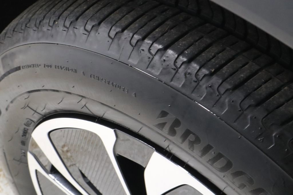 Used 2024 Chevrolet Blazer EV LT image 20