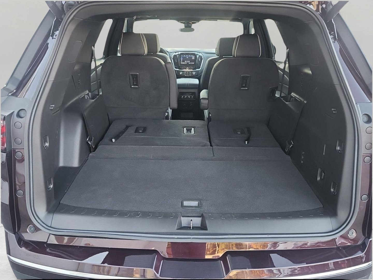 Used 2023 Chevrolet Traverse Premier AWD/4WD image 15