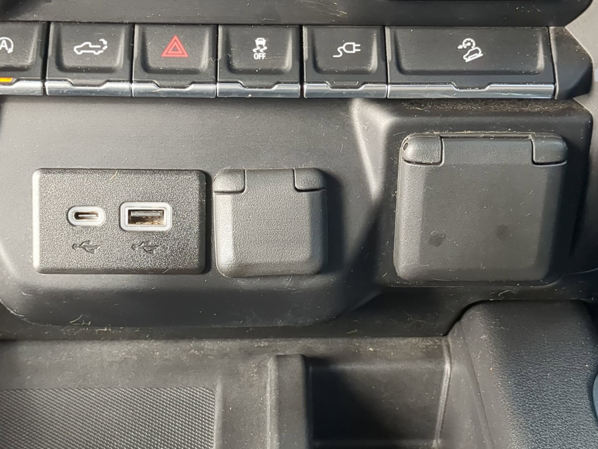 Used 2019 GMC Sierra 1500 AT4 w/ AT4 Premium Package image 53