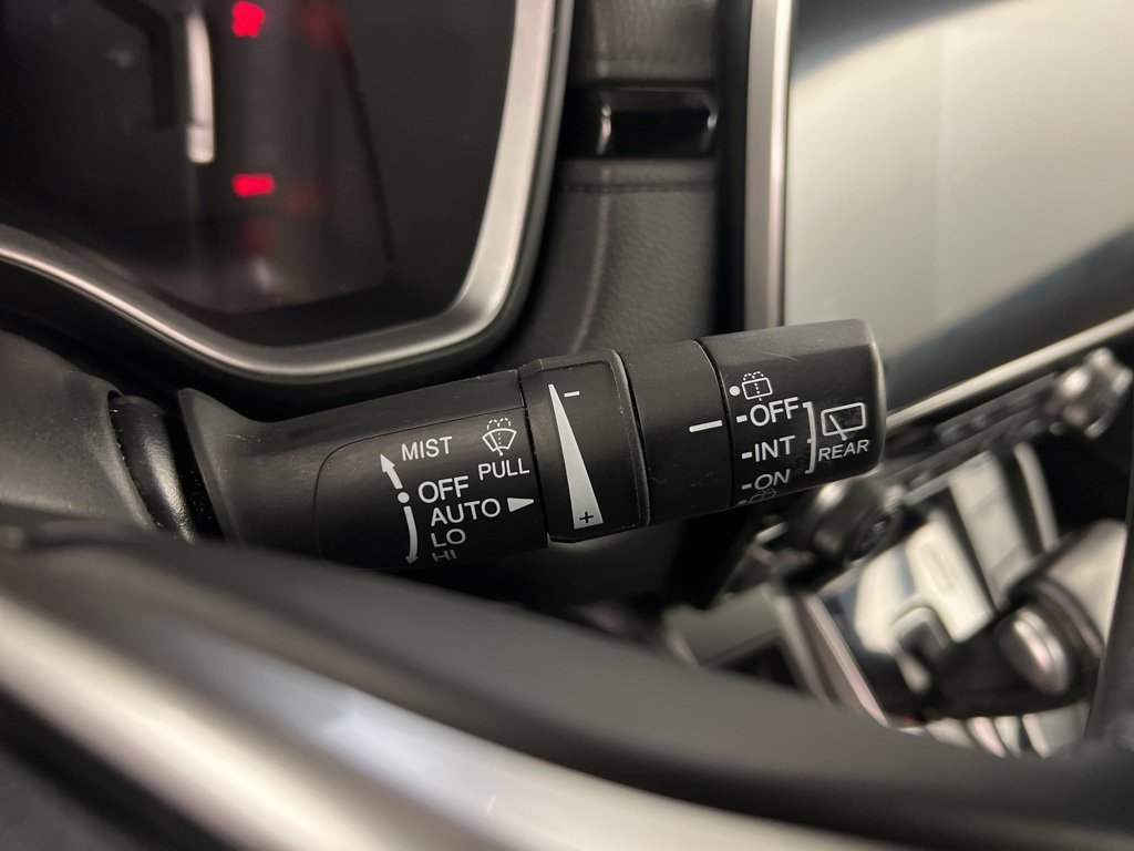 Used 2017 Honda CR-V Touring image 21