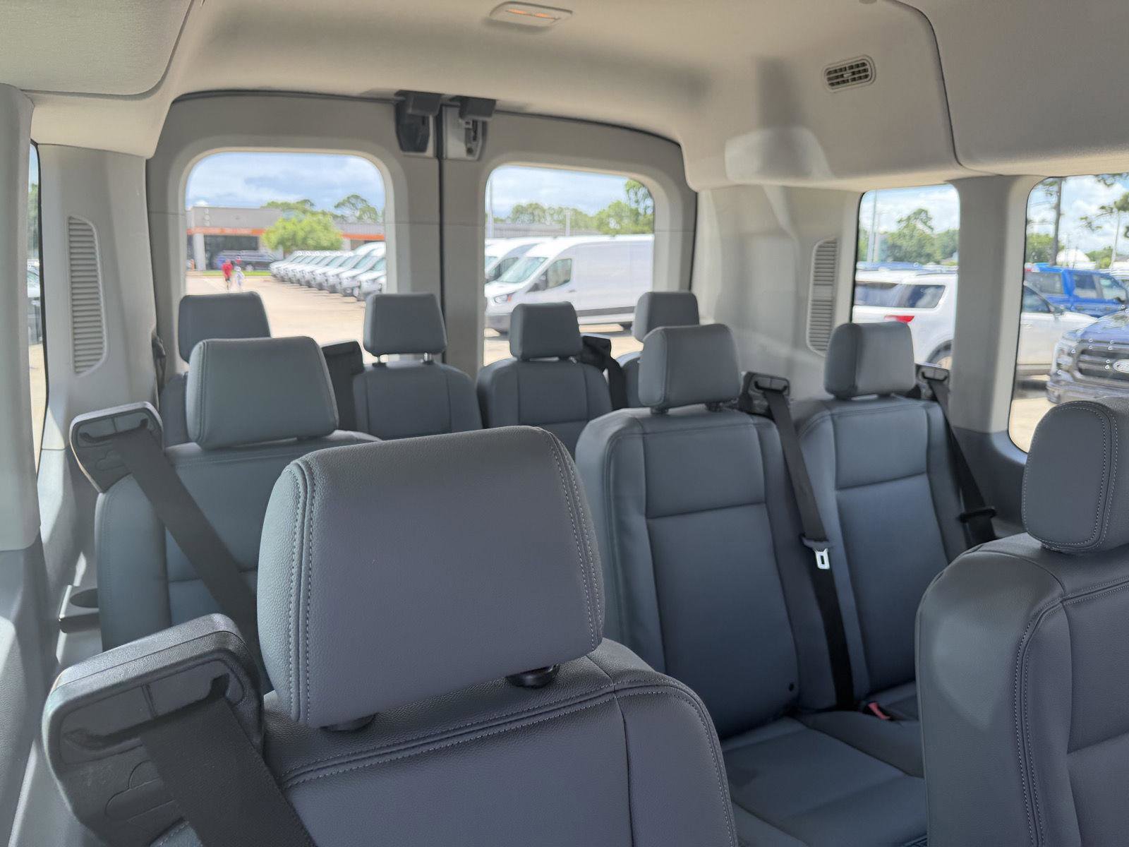 Certified 2019 Ford Transit 350 XL RWD image 19
