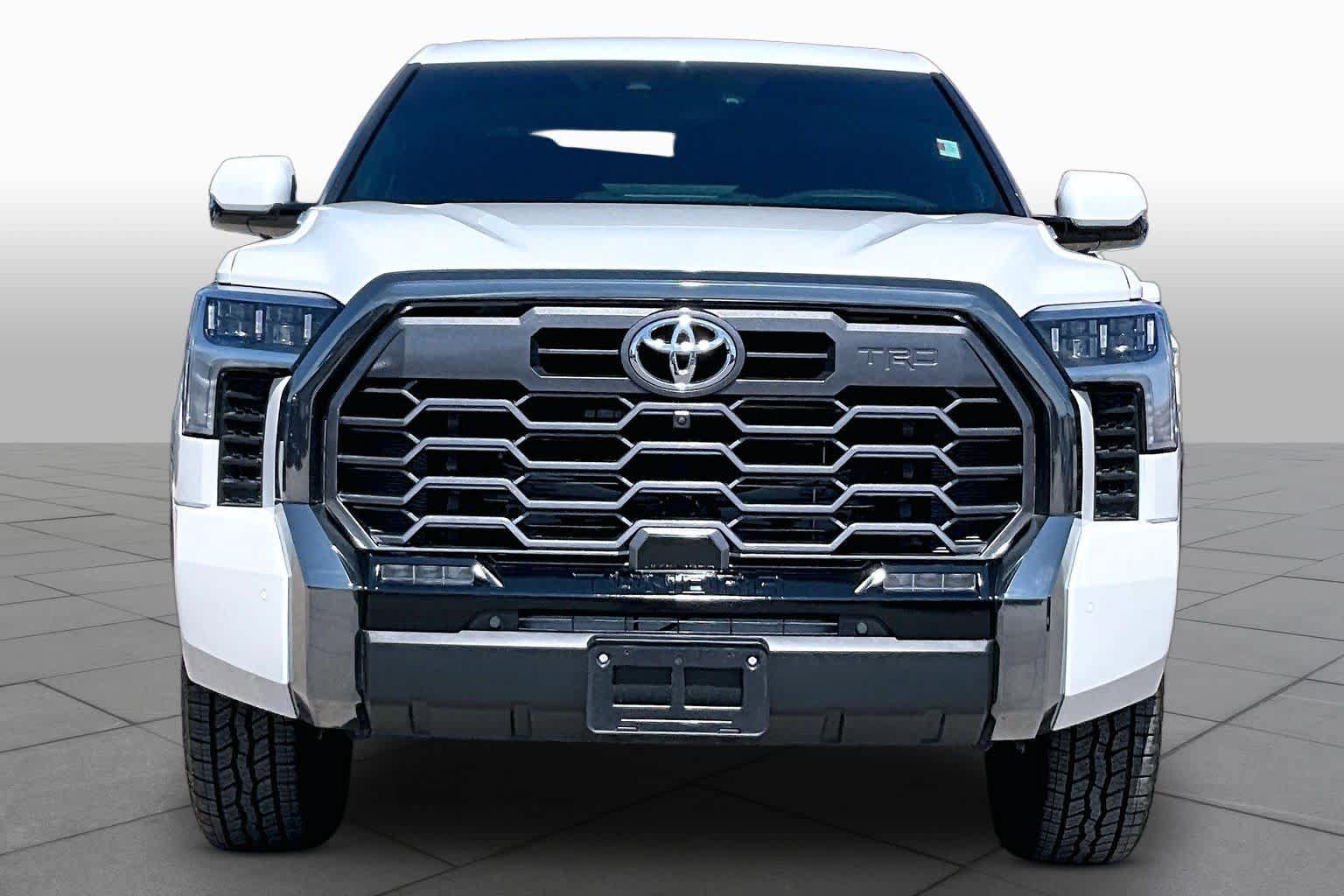 Used 2026 Toyota Tundra Platinum w/ TRD Off-Road Package AWD/4WD image 4