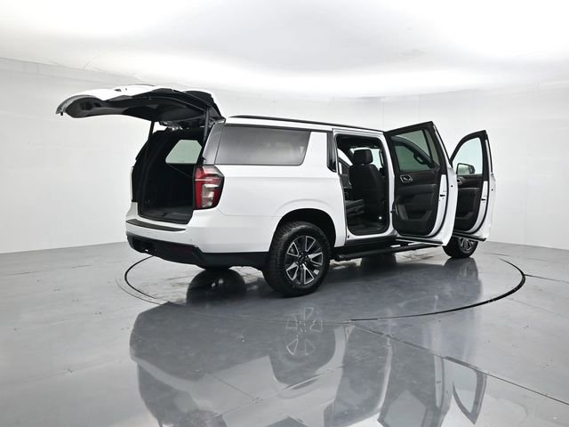 Used 2023 Chevrolet Suburban Z71 w/ Luxury Package image 53