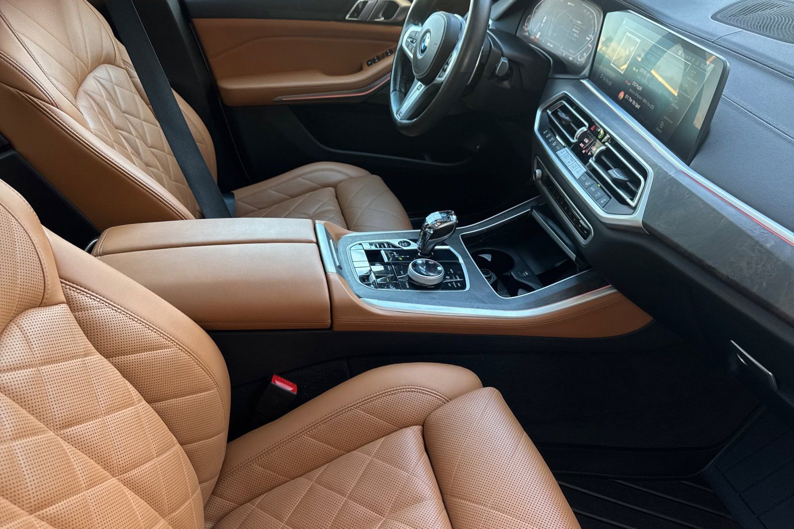 Used 2023 BMW X5 xDrive45e w/ Executive Package image 15