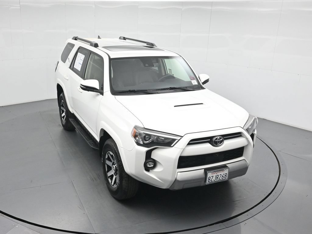 Used 2022 Toyota 4Runner TRD Off-Road Premium AWD/4WD image 38