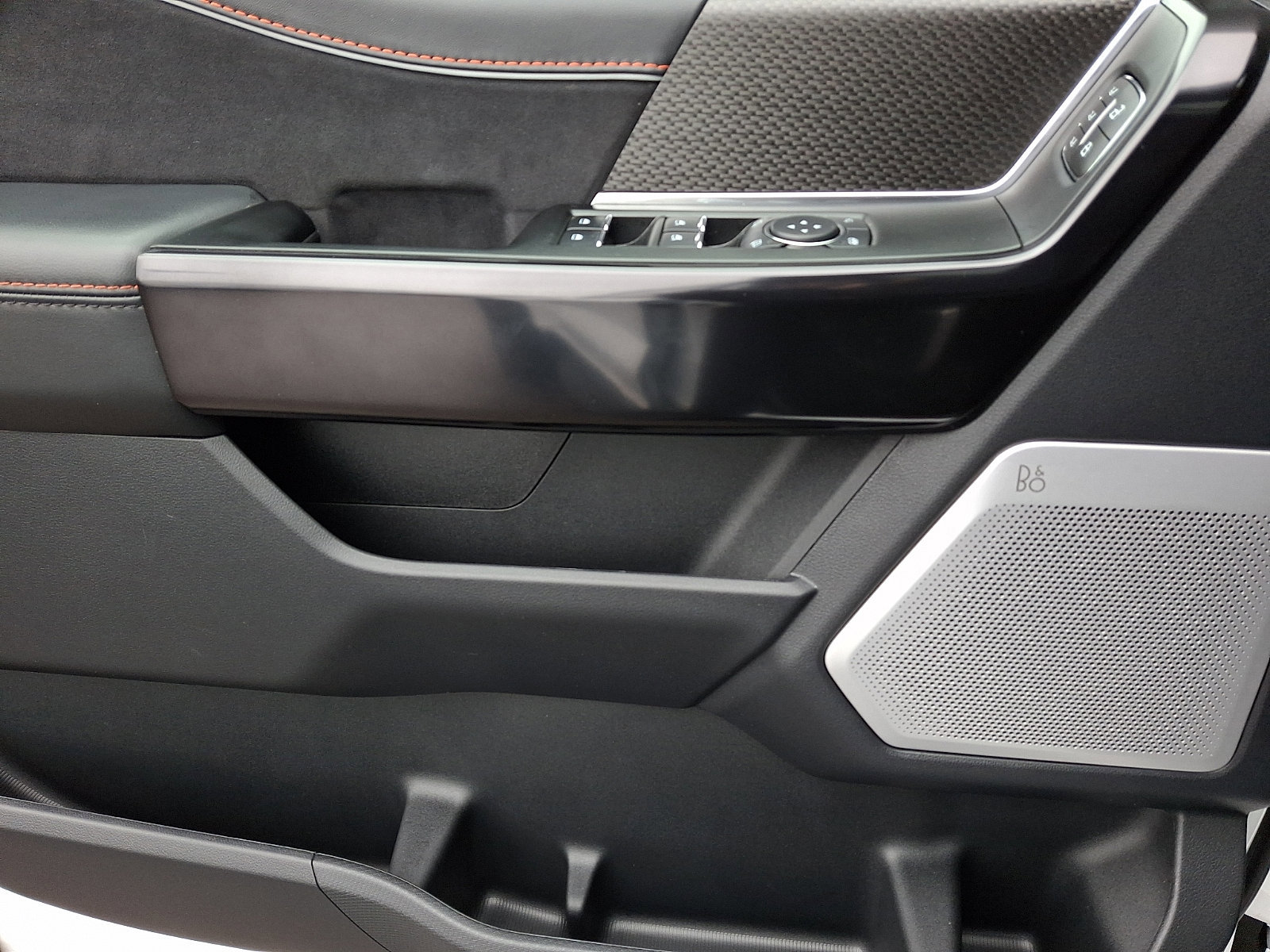 Certified 2025 Ford F150 Raptor w/ Equipment Group 803A Raptor R image 20