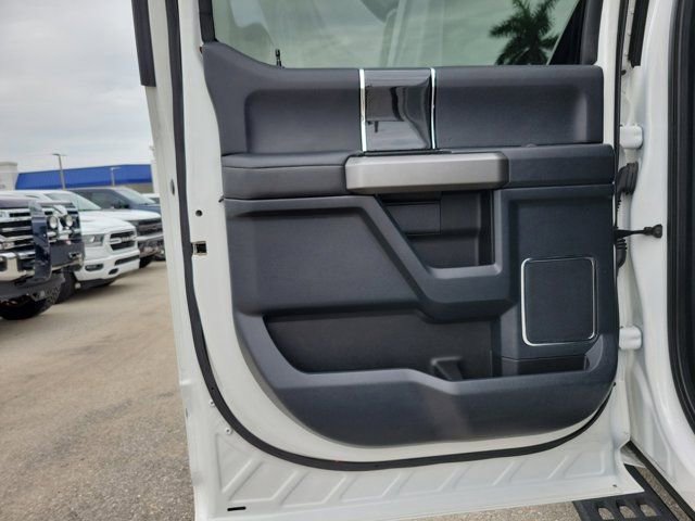 Certified 2022 Ford F250 Platinum w/ Tremor Off-Road Package AWD/4WD image 18
