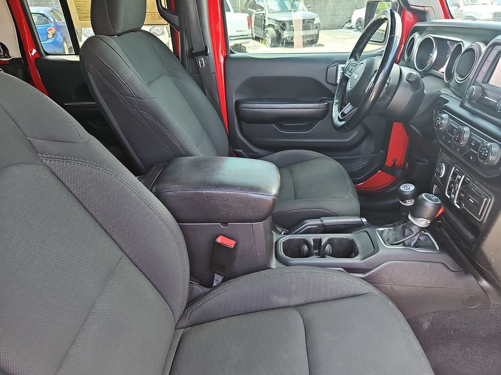Used 2020 Jeep Gladiator Sport w/ Quick Order Package 24S AWD/4WD image 10