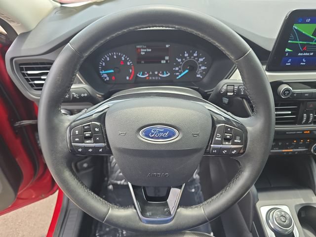 Certified 2022 Ford Escape SEL AWD/4WD image 18