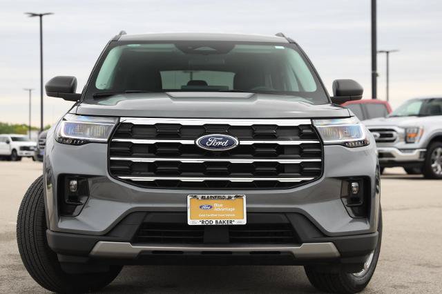 Certified 2025 Ford Explorer Active w/ Active Comfort Package AWD/4WD image 2