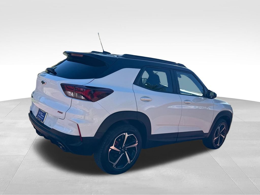 Used 2021 Chevrolet TrailBlazer RS w/ Technology Package AWD/4WD image 10