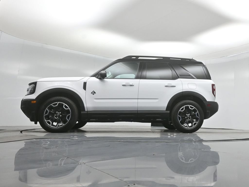 Certified 2025 Ford Bronco Sport Outer Banks w/ Outer Banks Tech Package+ AWD/4WD image 53