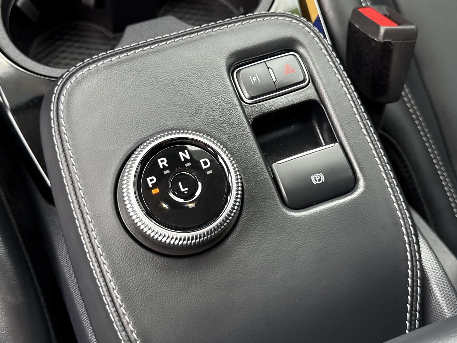 Certified 2024 Ford Mustang Mach-E Select w/ Comfort Package Lite image 27