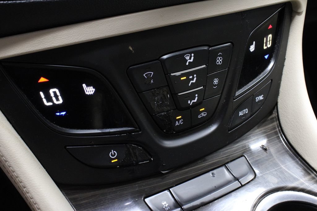 Used 2020 Buick Envision Preferred FWD image 31