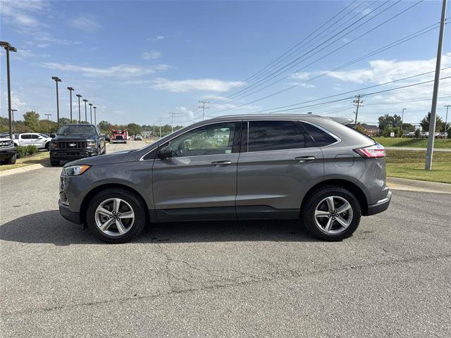 Certified 2024 Ford Edge SEL w/ Convenience Package AWD/4WD image 8
