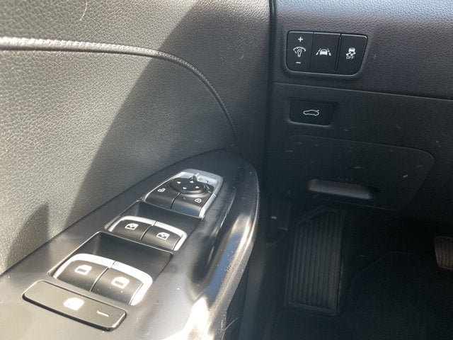 Used 2022 Kia K5 GT-Line AWD/4WD image 16