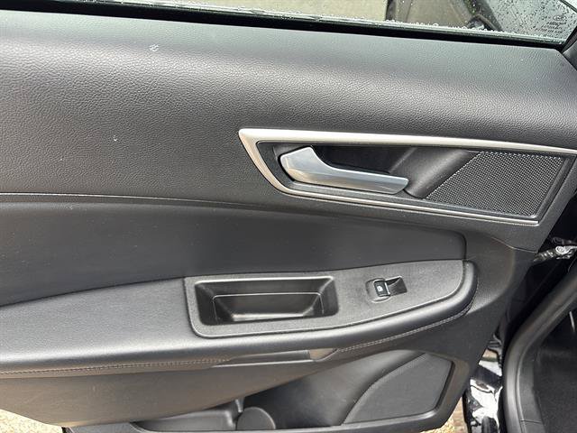 Certified 2023 Ford Edge SEL w/ Convenience Package AWD/4WD image 17