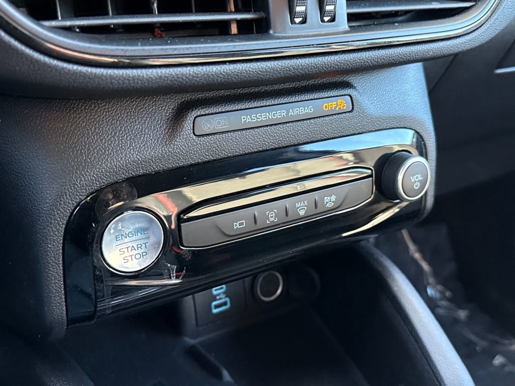 Certified 2023 Ford Escape ST-Line Select w/ Tech Pack #2 image 23