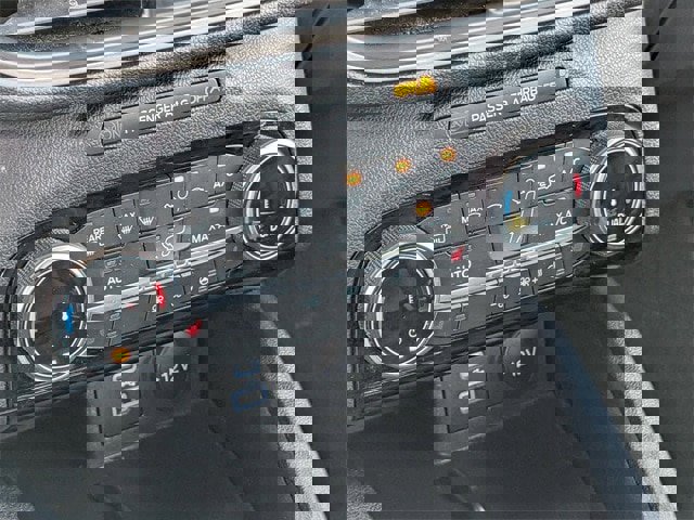 Certified 2022 Ford Escape SEL w/ Technology Package image 24