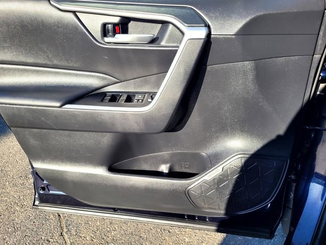 Used 2020 Toyota RAV4 XLE w/ All Weather Liner Package FWD image 13