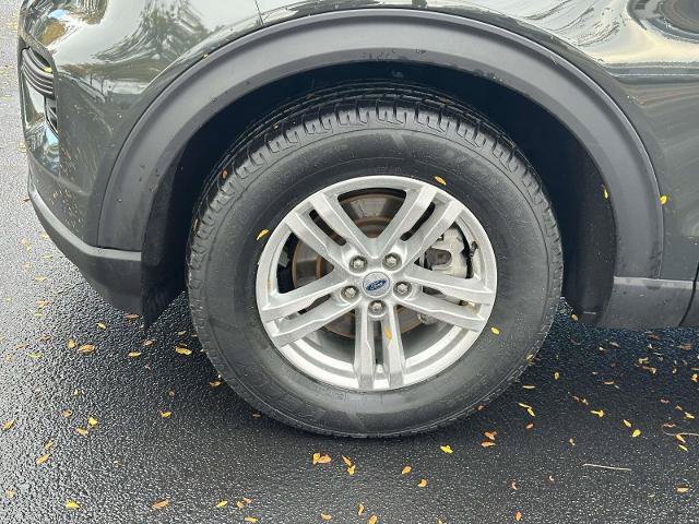 Certified 2023 Ford Explorer XLT AWD/4WD image 6