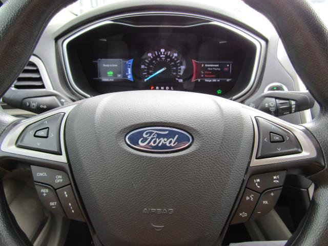 Certified 2019 Ford Fusion SE FWD image 17