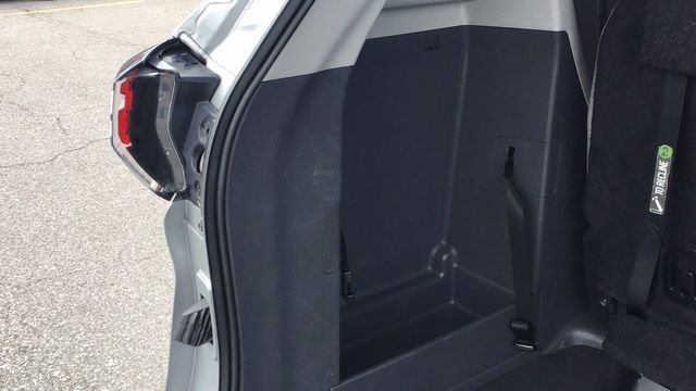 Used 2024 Toyota Sienna LE image 9