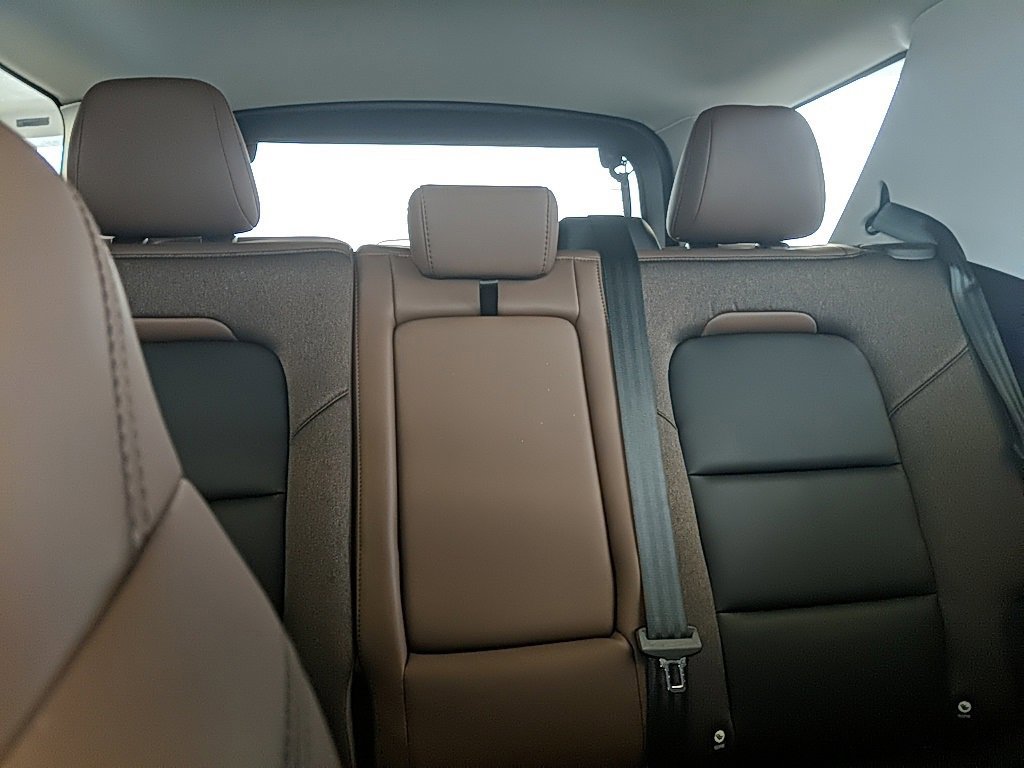 Certified 2025 Ford Bronco Sport Outer Banks w/ Outer Banks Tech Package+ image 28