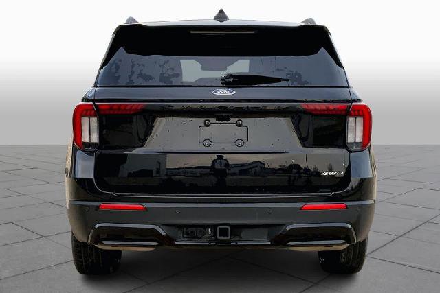 Certified 2025 Ford Explorer ST-Line image 3