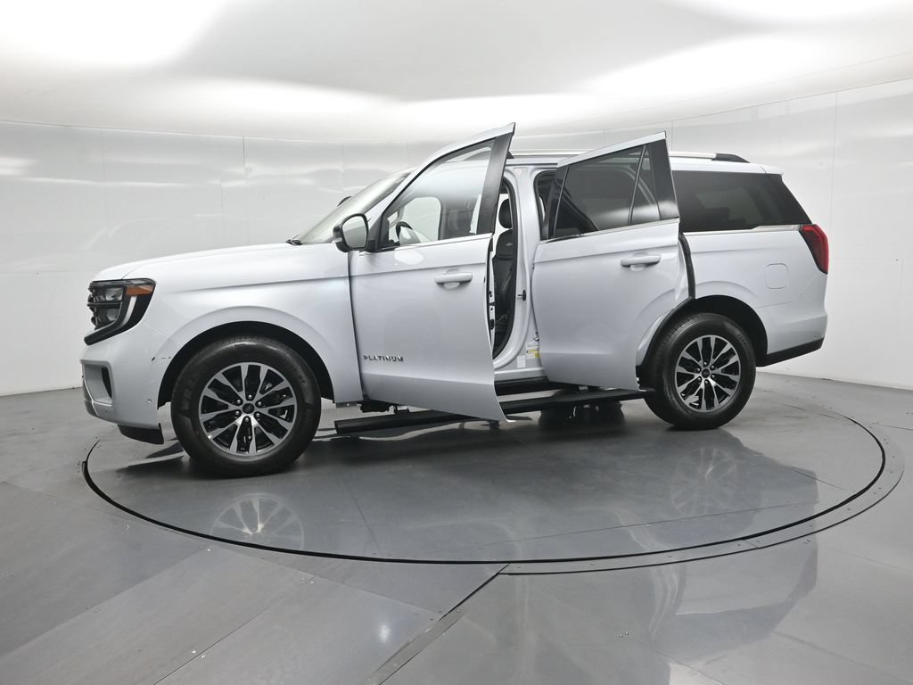 Certified 2025 Ford Expedition Platinum AWD/4WD image 35