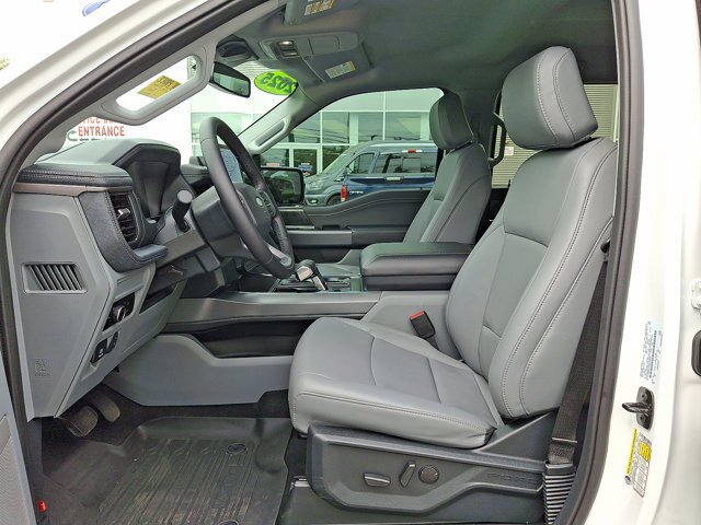 Certified 2025 Ford F150 Lightning Flash AWD/4WD image 3