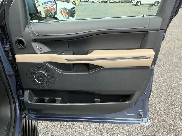 Certified 2023 Ford Expedition XLT image 22