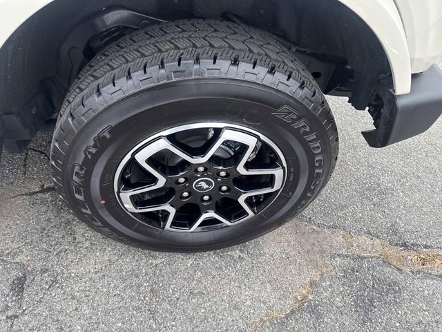 Certified 2025 Ford Bronco Outer Banks image 15