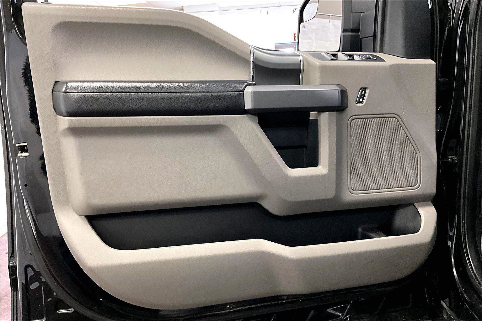 Certified 2019 Ford F150 XLT w/ Equipment Group 302A Luxury image 22